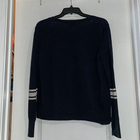 Women Black cardigan long sleeved sweater w/ white stripe on the arm (Old Navy) - Picture 4 of 5
